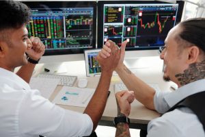 Spy Trader. Cómo confirmar las tendencias en el SPY. ¿cómo podemos estar seguros de que una tendencia en el SPY es sólida y no una falsa alarma?