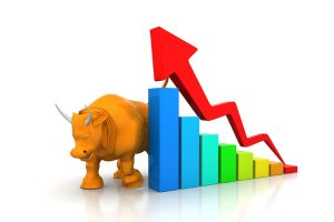 Spy Trader. En qué tendencia se revaloriza mejor el SPY, (Bajista) PUT o (Alcista) CALL. Factores como la volatilidad, eventos externos y la estrategia de inversión juegan un papel crucial.