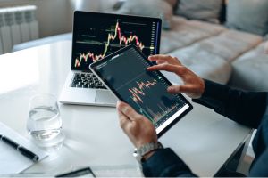 Spy Trader ¡Mejor índice en volatilidad para Opciones. La volatilidad puede ser sinónimo de oportunidades.